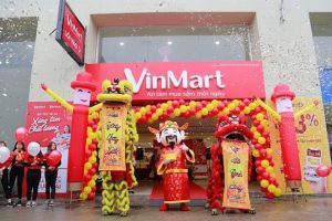 Tận mắt sự ‘lột xác’ của hệ thống siêu thị Fivimart thành VinMart