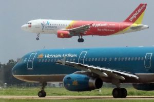 Tin chứng khoán 1/11: ‘So găng’ kết quả kinh doanh của cặp đối thủ Vietnam Airlines – Vietjet