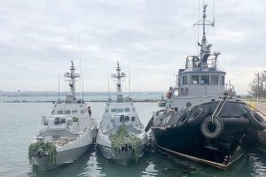 Ukraine: Điều tàu chiến tới eo biển Kerch không phải là ‘một sai lầm’
