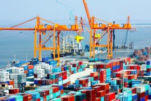 11 tháng, thặng dư thương mại Việt Nam đạt hơn 7,4 tỷ USD