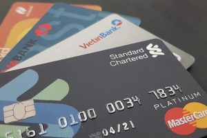 Sẽ thay đổi lãi suất thẻ tín dụng tại các ngân hàng?