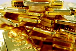 Giá vàng giảm nhẹ, cơ hội cho vàng vẫn còn lớn