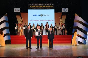 Chứng khoán Bảo Việt nhận giải “Top 10 Thương hiệu dẫn đầu Việt Nam 2019”