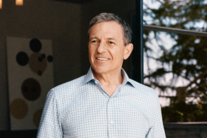 Bob Iger – Từ người dọn vệ sinh đến CEO “đế chế” Disney