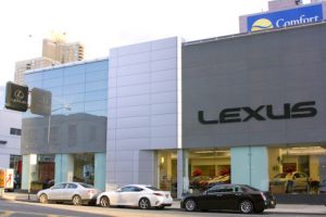 Lexus bán được bao nhiêu xe trên toàn cầu trong năm 2019?