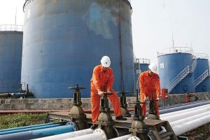 Bộ Công Thương lên tiếng về đề xuất tạm dừng nhập khẩu xăng dầu của PVN