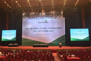 ĐHCĐ Vietcombank: Lãi 6 tháng đi ngang, lãnh đạo khẳng định trích lập dự phòng đúng pháp luật