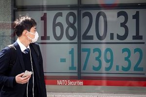 Chứng khoán châu Á ngày 28/8: Thủ tướng Nhật dự định từ chức, Nikkei 225 chìm trong sắc đỏ