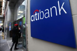 Hi hữu: Citigroup “trả nợ nhầm” cho chủ nợ của Revlon