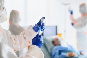 WHO: Trì hoãn thử nghiệm vắc xin của AstraZeneca là một “lời cảnh tỉnh”