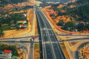 Phó Thủ tướng Trịnh Đình Dũng: ‘Xây dựng đường cao tốc quá chậm’