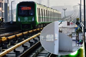 Đường sắt Cát Linh – Hà Đông: Lãnh đạo sốt ruột, nhà ga vẫn đóng cửa, treo biển cấm đi vệ sinh