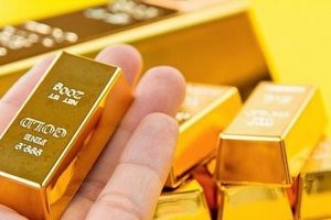 Giá vàng hôm nay 26/2/2021: Vàng tiếp tục lao dốc