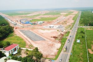 Phó Thủ tướng Lê Văn Thành: Đưa vào sử dụng sân bay Long Thành trong nửa đầu năm 2025