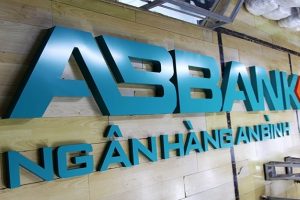 Người nhà ‘sếp’ ABBank đăng ký bán ra hơn 1,5 triệu cổ phiếu