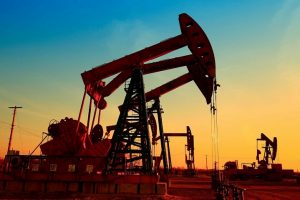Giá xăng dầu hôm nay 26/5/2021: Tăng vọt, dầu Brent vượt mức 68 USD