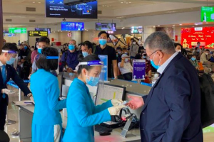 Nối lại chuyến bay quốc tế chở người nhập cảnh tại sân bay Nội Bài, Tân Sơn Nhất