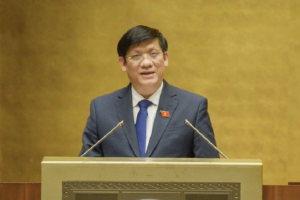 Bộ trưởng Y tế: ‘Tháng 7 sẽ có 12 triệu liều vắc xin được chuyển về Việt Nam’