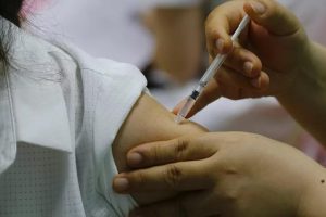 Thủ tướng chỉ đạo làm rõ thông tin ‘tiêm vaccine không cần đăng ký’