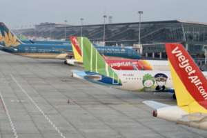 Cục Hàng không Việt Nam yêu cầu dừng bán vé đường bay nội địa