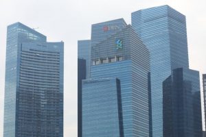 Standard Chartered tham gia thoả thuận ra mắt ngân hàng kỹ thuật số tại Singapore