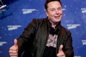 Elon musk có thể để trở thành người đầu tiên trên thế giới “trị giá” 300 tỷ USD