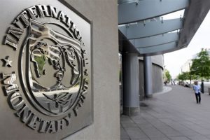 IMF nhận định châu Á sẽ phải đối mặt với triển vọng lạm phát đình trệ