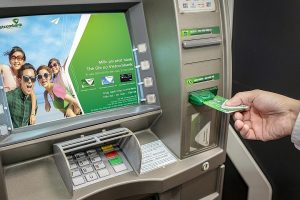 Ngân hàng Nhà nước có thể sẽ gia hạn thời gian chuyển đổi thẻ từ sang thẻ chip