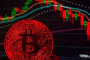 Giá Bitcoin hôm nay 10/12/2021: Tiếp tục “chìm” sâu