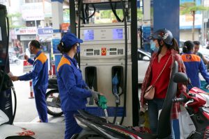 Lo diễn biến phức tạp của thị trường xăng dầu, Đà Nẵng công bố đường dây nóng