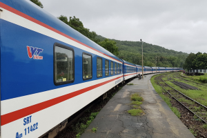 Đường sắt giảm đến 40% giá vé khách đoàn du lịch