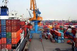 Hoạt động xuất nhập khẩu hàng hóa tăng 15,6% trong 5 tháng đầu năm