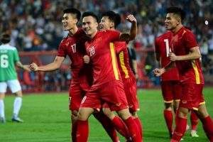 Chiến thắng Myanmar, U23 Việt Nam dẫn đầu bảng A