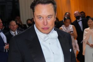 Elon Musk đối với mặt với vụ kiện 258 tỷ USD vì cáo buộc lừa đảo
