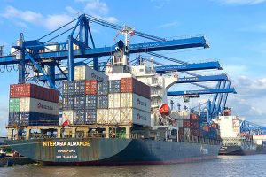 TP.HCM đề xuất miễn, giảm thu phí cảng biển