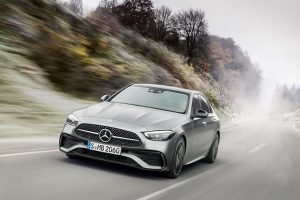 Gần 7.000 xe Mercedes-Benz C 300 đời 2022 bị triệu hồi