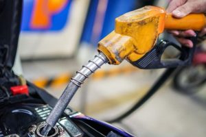Giá xăng có thể giảm mạnh trong kỳ điều hành sắp tới?