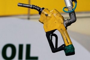 Bộ Công Thương đề xuất loạt giải pháp “cứu” doanh nghiệp xăng dầu
