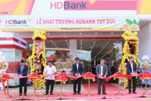 Ngược lên vùng cao, HDBank đẩy mạnh nâng cấp hạ tầng tài chính Đắk Nông