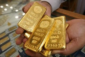 Giá vàng ngày 17/12: Vàng quay đầu tăng nhẹ sau khi đồng USD hạ nhiệt