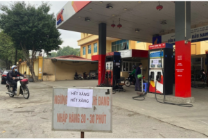Hà Nội: Một số cửa hàng xăng dầu ngừng bán, quản lý thị trường vào cuộc