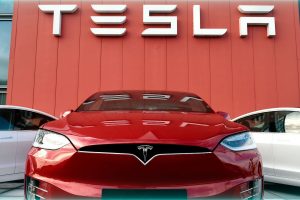 Tesla giảm giá xe điện lên tới 20% tại nhiều quốc gia