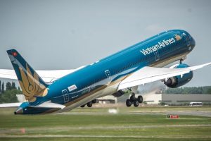 Vietnam Airlines: Vẫn lỗ nặng khoảng 9.200 tỷ đồng năm 2022