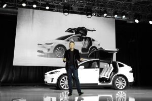 Tesla giảm giá mạnh Model S và X trên thị trường Mỹ