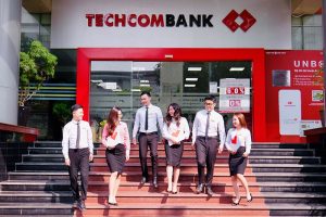 Techcombank muốn tăng vốn bằng ESOP, rót thêm tiền vào TCBS