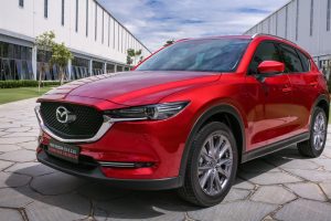 Crossover cỡ C: Mazda CX-5 áp đảo, doanh số Honda CR-V giảm liên tiếp