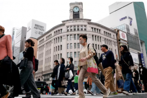 Kinh tế Nhật Bản thoát khỏi suy thoái nhờ tiêu dùng nội địa phục hồi