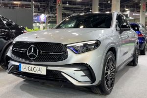 Bảng giá xe Mercedes-Benz tháng 5/2023: GLC ưu đãi cao nhất 317 triệu đồng