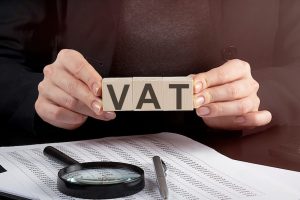 Chính phủ chốt không giảm thuế VAT 2% với ngân hàng, bảo hiểm