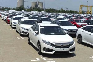 Bộ Tài chính muốn gia hạn thuế tiêu thụ đặc biệt với ô tô nội địa